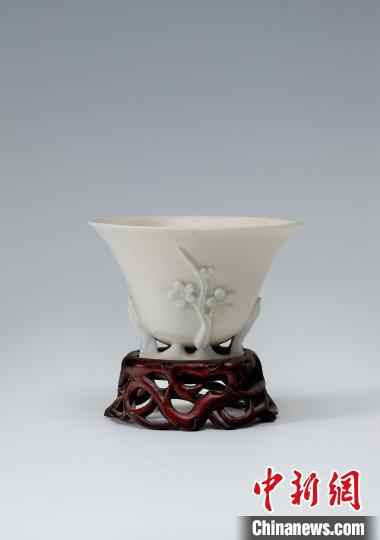 “白色金子·东西瓷都——从景德镇到梅森瓷器大展”6月12日在广州博物馆正式开展 柳汉娜 摄
