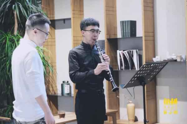 「鱼越黑管教室」周年庆在北京成功举办