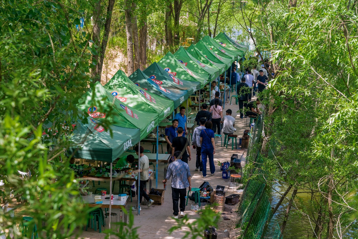 旗迹中国·尊享红色之旅走进陕西延安