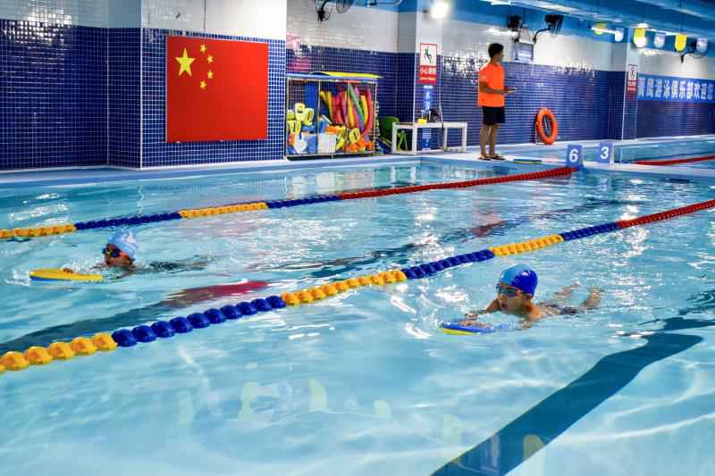 全民健身 夏日畅游 广州市第十六届体育节全民游泳健身挑战赛火热开赛