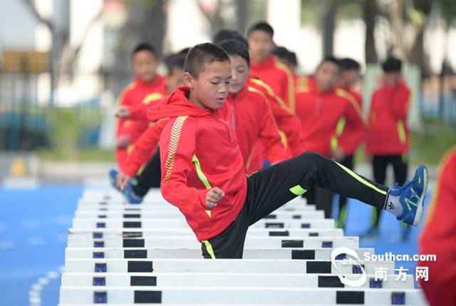 图集｜看！第四批林芝体校师生来粤冬训了