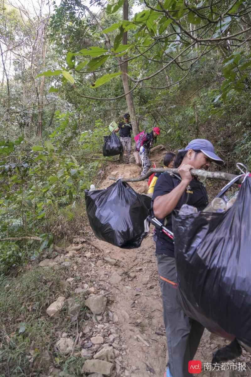 广州最高峰长期遭游客遗留垃圾污染，国家登山步道成重灾区！