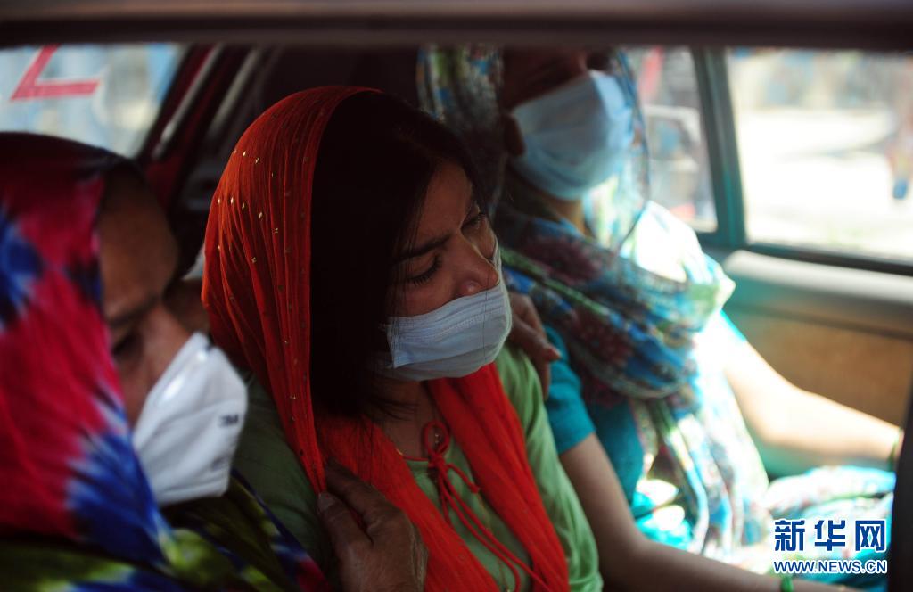 印度新冠疫情恶化 引发全球高度关注